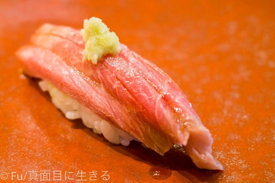 【食レポ】小樽 伊勢鮨 ミシュラン掲載店で最高のお寿司を堪能！ 予約必須・カウンター席がおすすめ